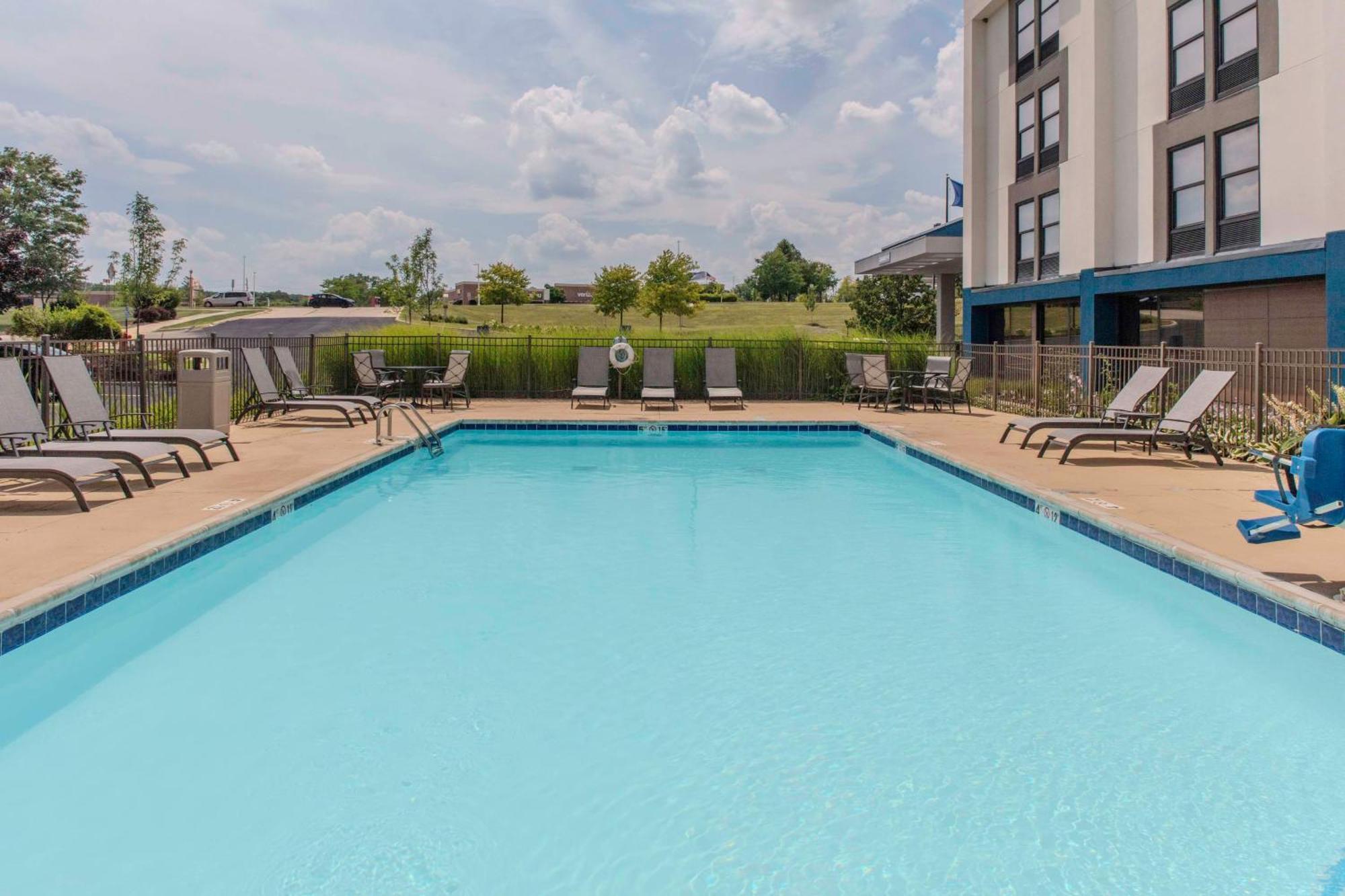 Hampton Inn Detroit Northville Luaran gambar