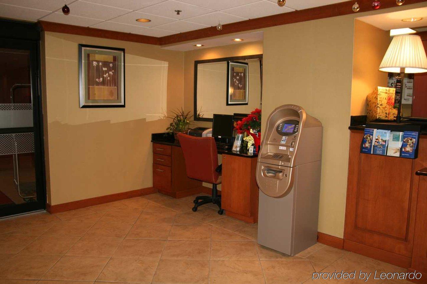 Hampton Inn Detroit Northville Dalaman gambar