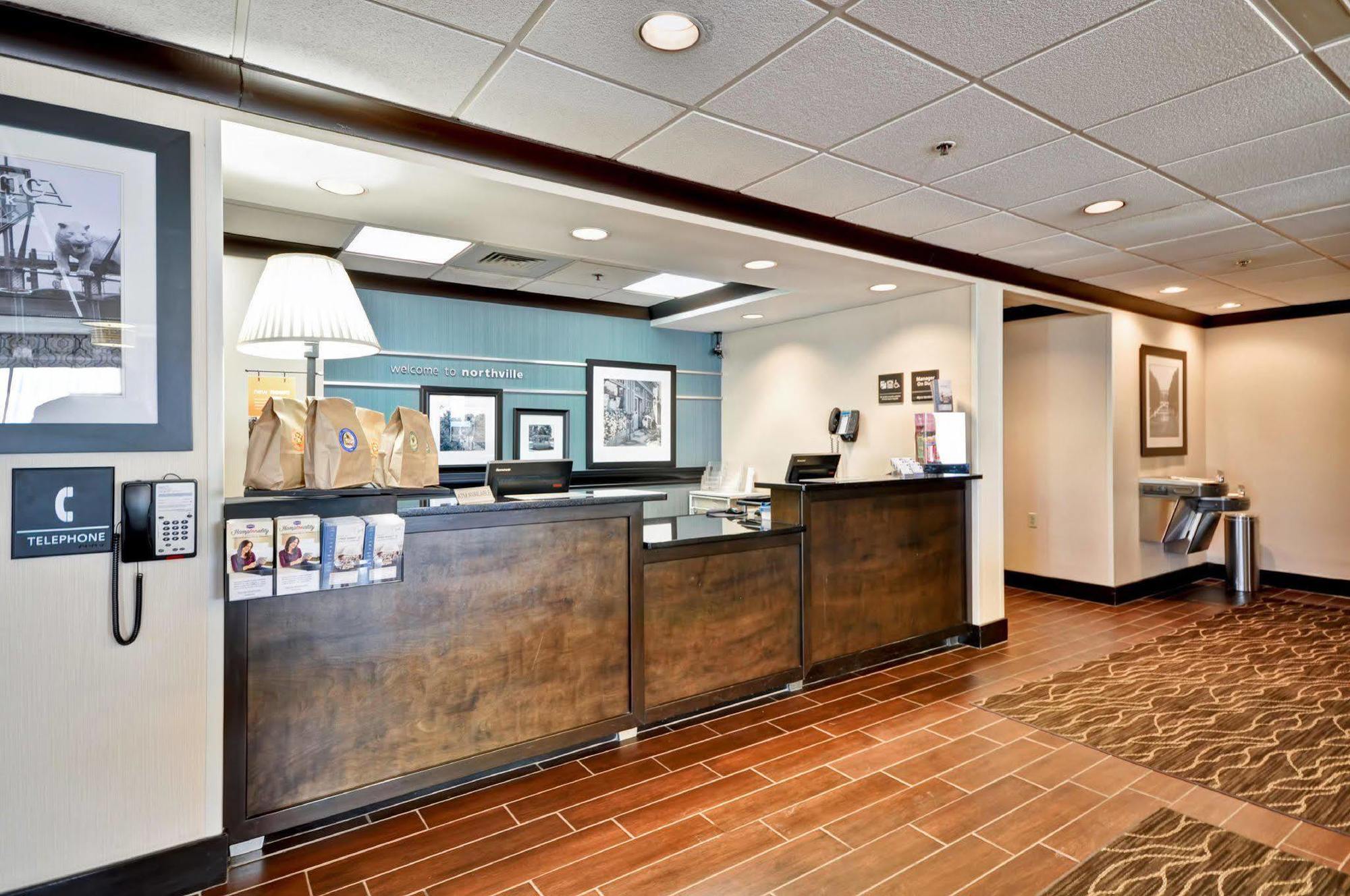 Hampton Inn Detroit Northville Luaran gambar